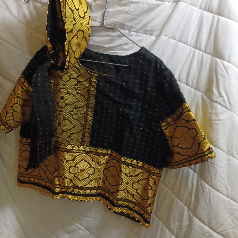 Two-piece wrapping skirt dress with matching head tie
